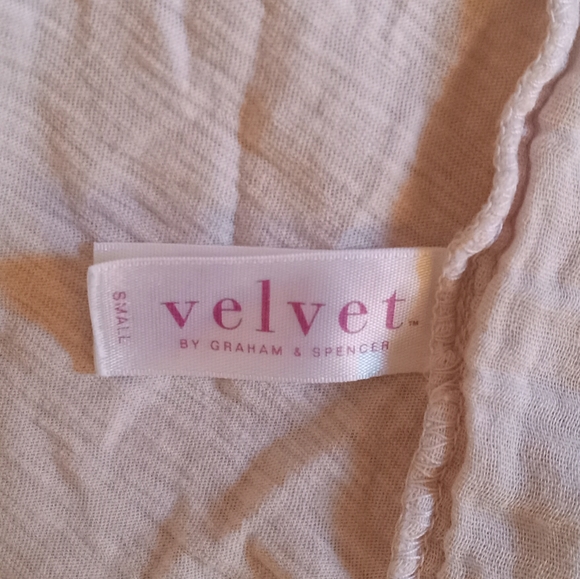 Deep v-neck bubble sleeve top - Picture 5 of 6